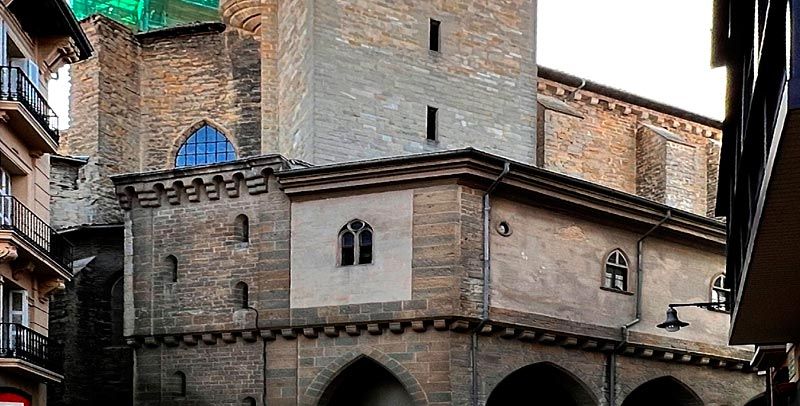 Iglesia de San Saturnino