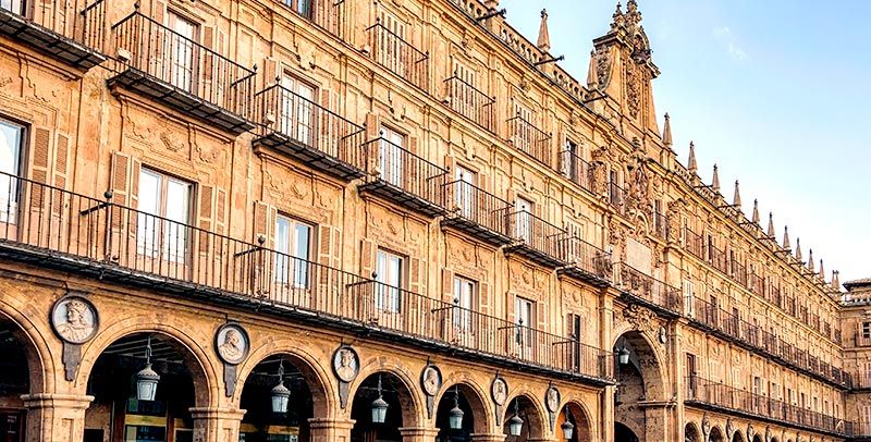 Panorámica de la plaza mayor