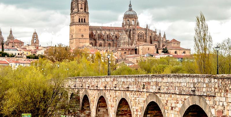 Panorámica del puente romano 