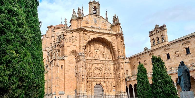 Panorámica del convento de san esteban y convento de las dueñas
