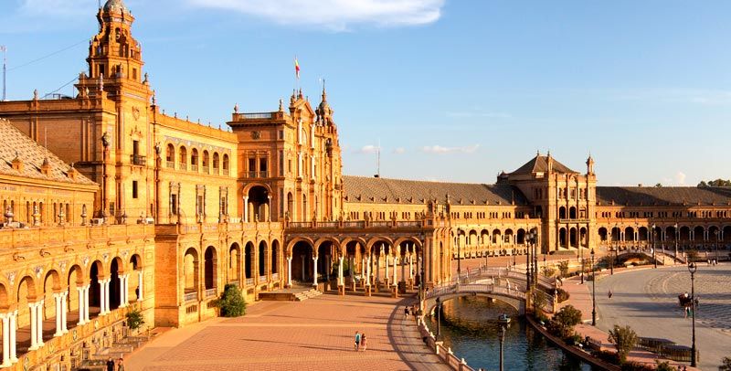 Panorámica de la plaza españa