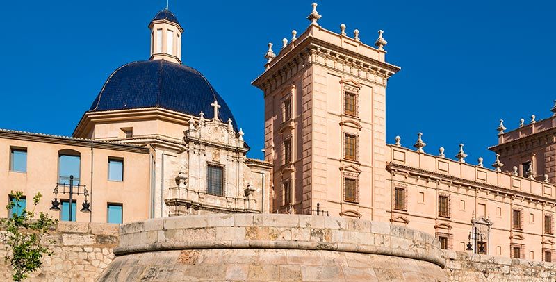 Panorámica del museo de bellas artes de valencia