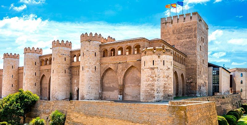Panorámica del palacio de la aljafería
